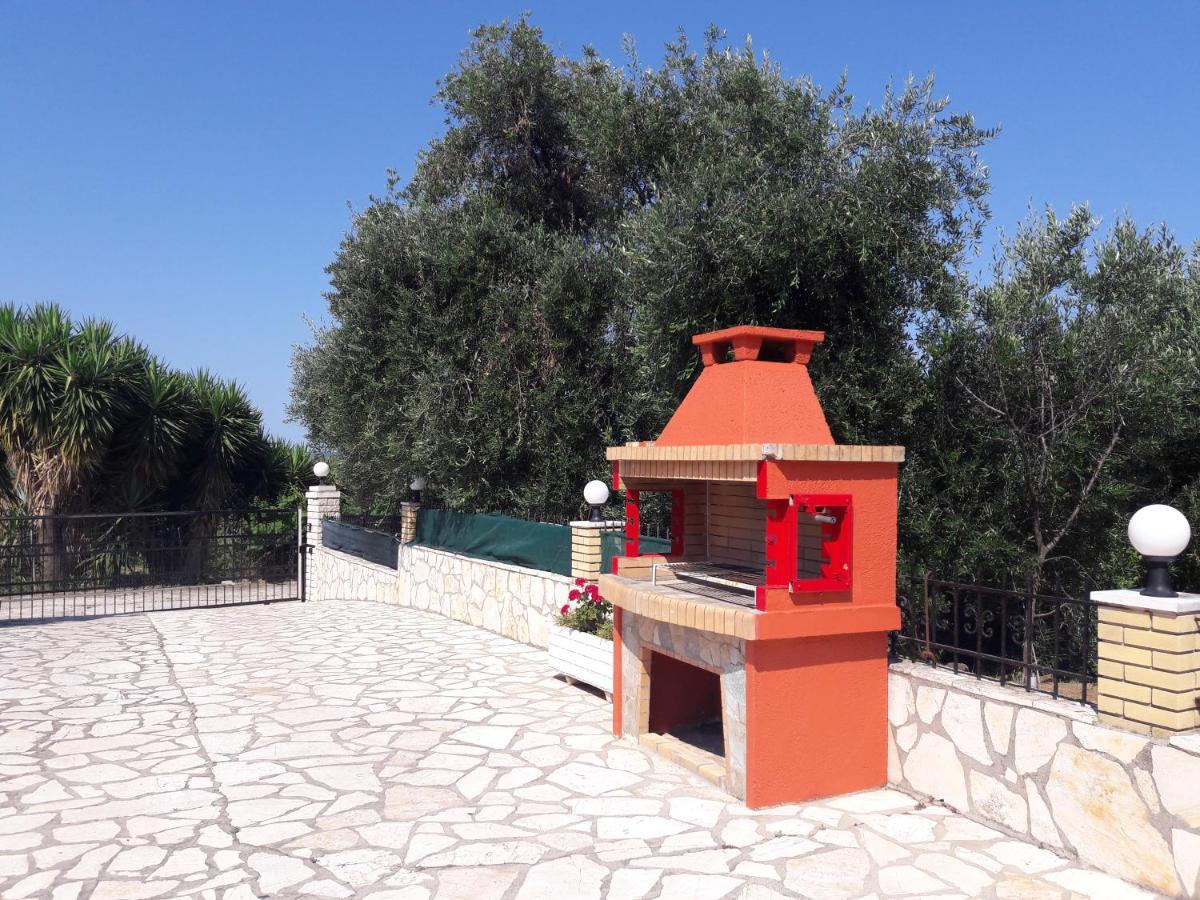 Villa Fantastico Acharavi  Esterno foto